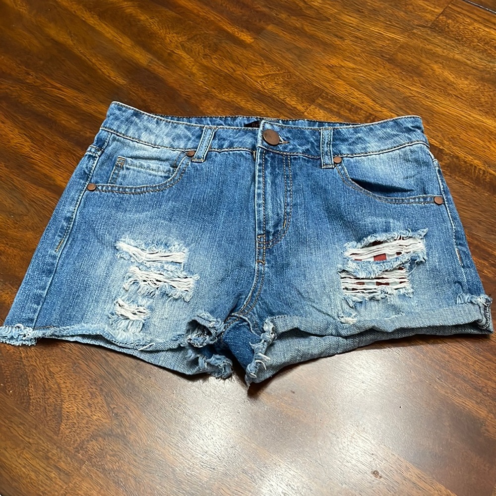 ❤️ 5/$25 - Fire Los Angeles denim shorts - Sz 1